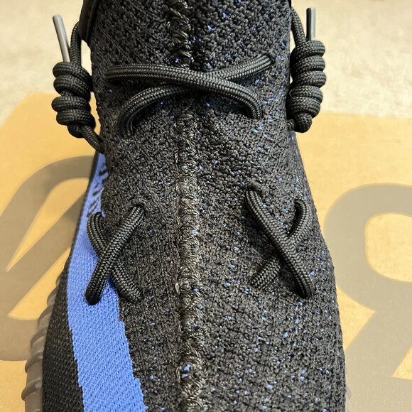 Authentic Adidas YEEZY Boost 350 V2 Dazzling Blue GY7164 Men's Sneakers Sz.10.5 - Picture 8 of 12